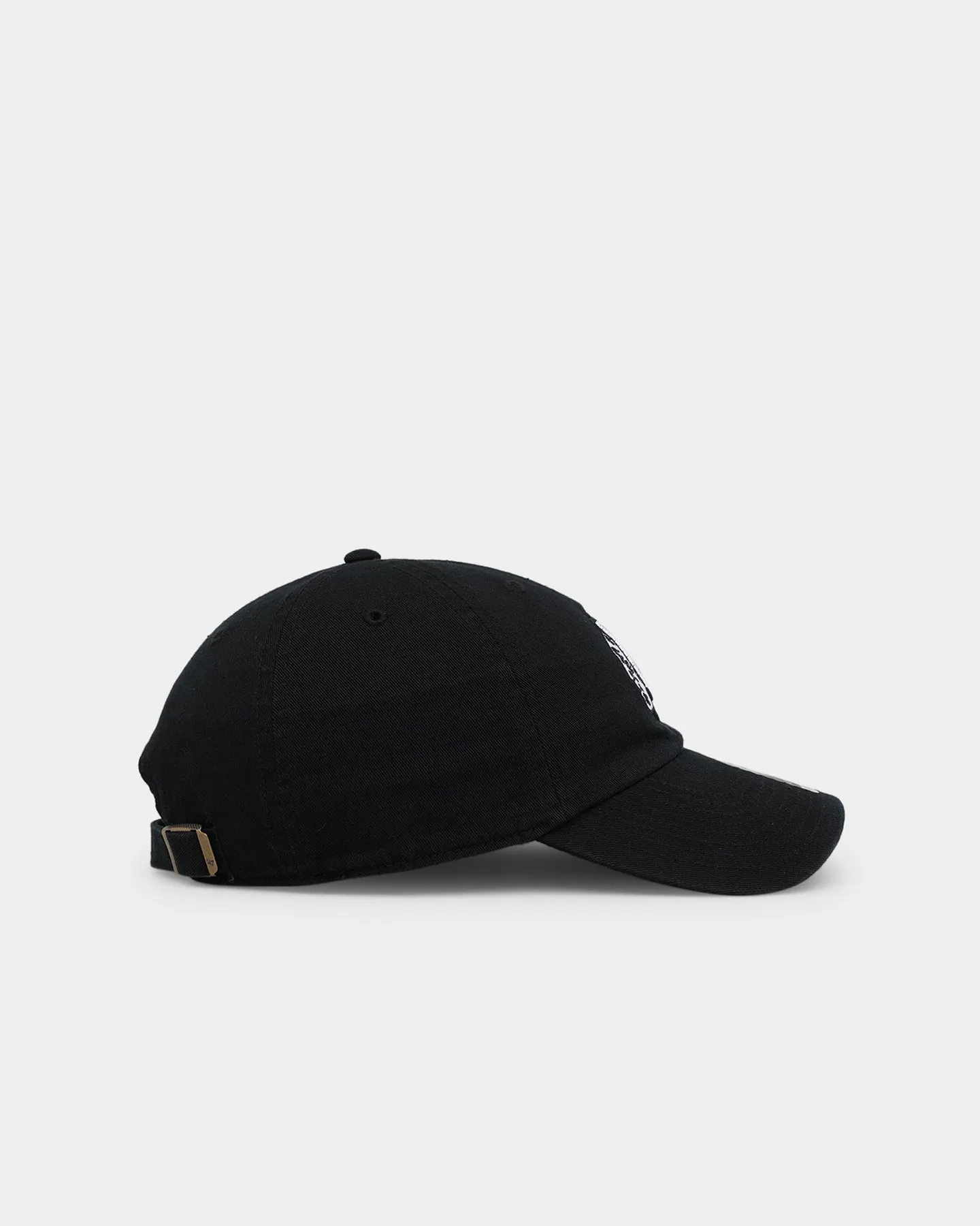 47 Brand Chicago Blackhawks 47 Clean Up Strapback Black/White