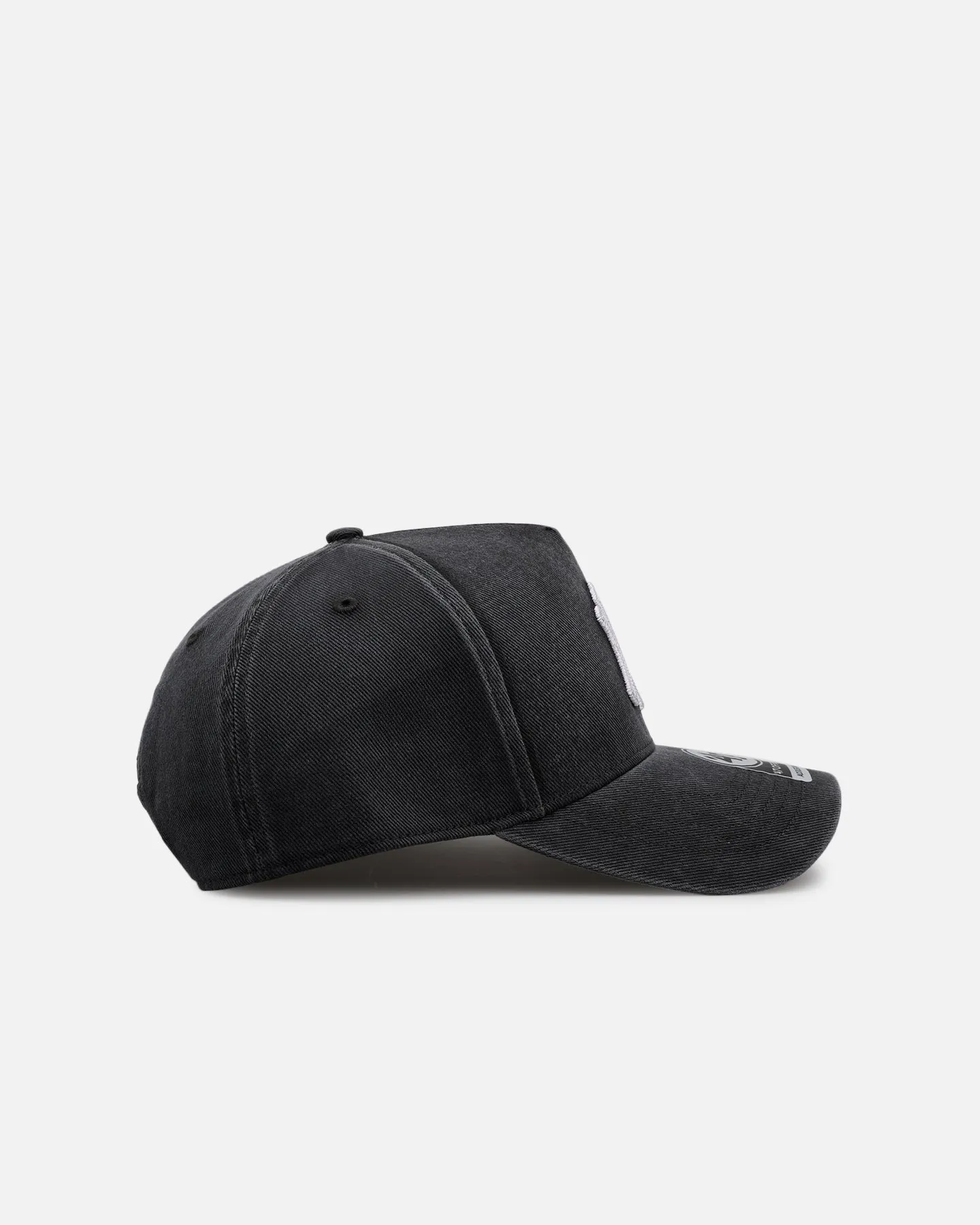 47 Brand New York Yankees 'Washed Black' Offside DT Snapback Washed Black