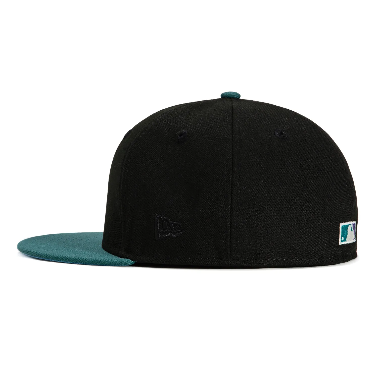 New Era 59Fifty Winter Forest Los Angeles Dodgers 50th Anniversary Stadium Patch Gradient Hat - Black. Green