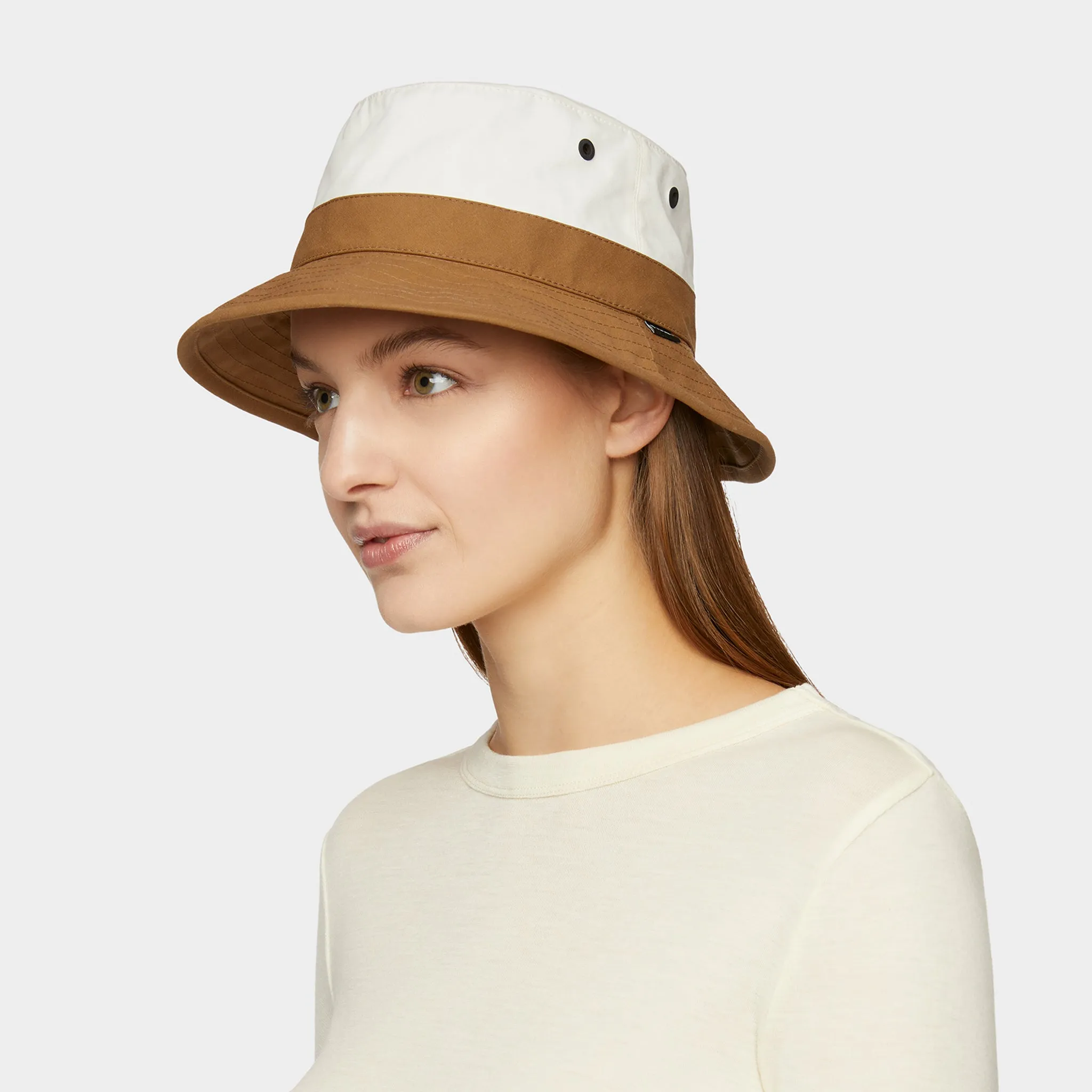 T1 Colour Blocked Bucket Hat